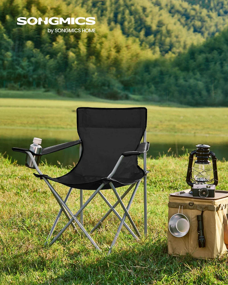 SONGMICS Campingstuhl, 2er Set, Klappstuhl für Outdoor, Angelstuhl mit Armlehnen und Getränkehalter, tragbar, klappbar, bis 120 kg belastbar, für Camping, Garten, Strand, Terrasse, schwarz GCB01BK