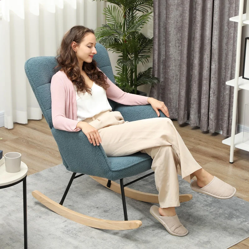 HOMCOM Schaukelstuhl, Schaukelsessel mit Berbervliesoptik, Armlehne, Gepolsterter Sessel mit Holzkufen, Relaxsessel für Wohnzimmer, Schlafzimmer, bis 120kg belastbar, Hellblau