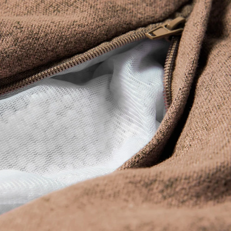Lumaland Sitzsack Comfort Line | Indoor Beanbag 70x80x50cm mit mehr als 1 Mio. anpassbaren EPS-Perlen | Weiches & Komfortables Bodenkissen | Sessel für Kinder & Erwachsene | 120 L Volumen [Braun]