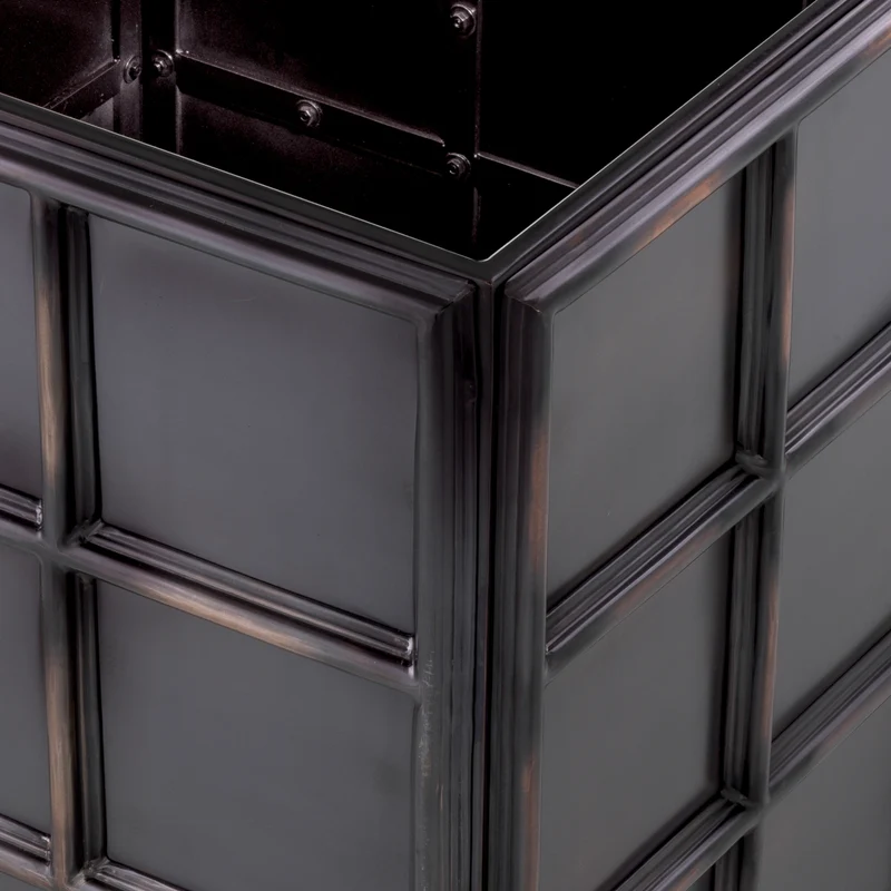Planter Grid M
