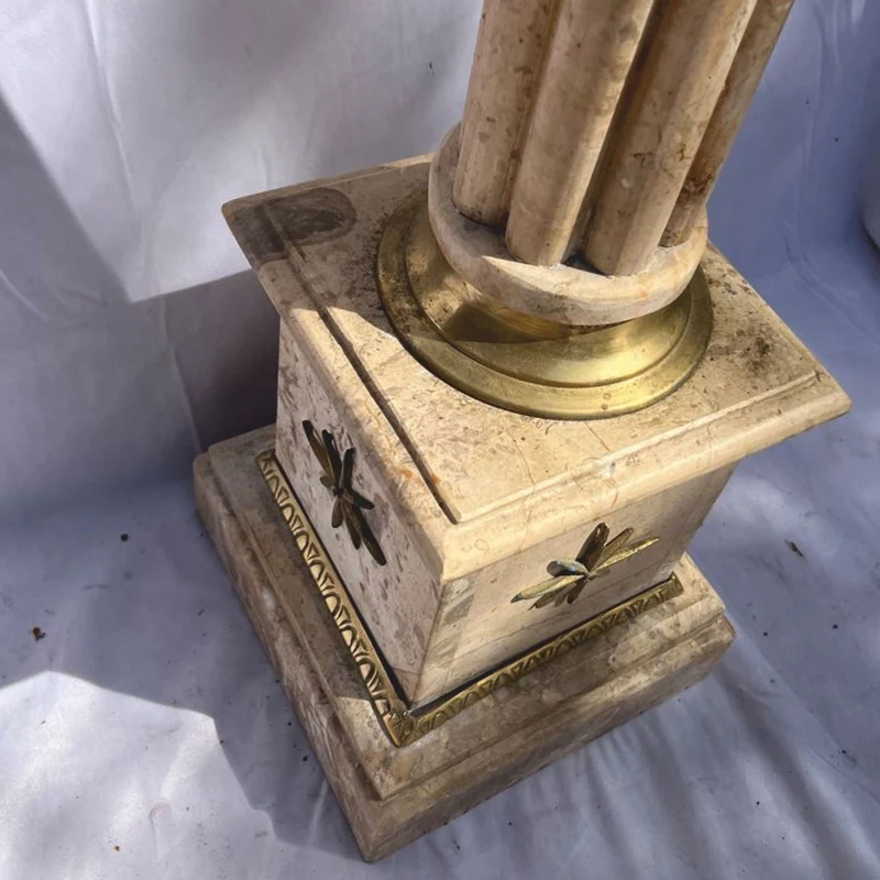 Casa Padrino Barock Marmor Säule Beige / Messing H. 100 cm - Barock Deko Accessoires