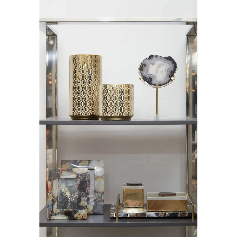 Bowerbird Black And Gold Agate Sculpture | OUTLET