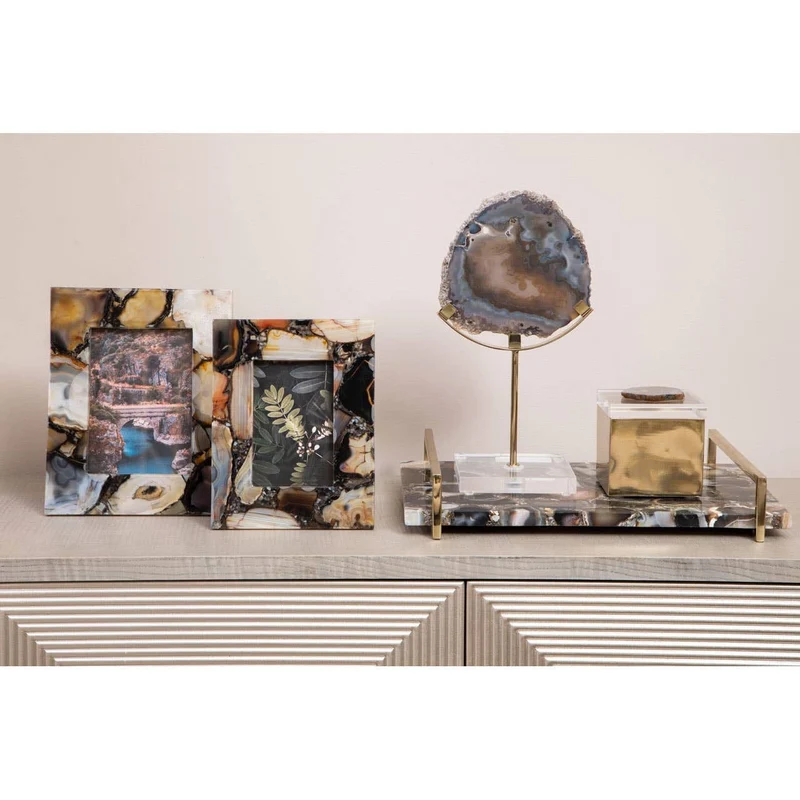 Bowerbird Black And Gold Agate Sculpture | OUTLET