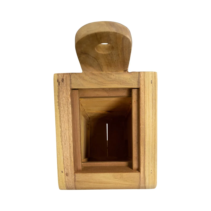 Teak Nistkasten