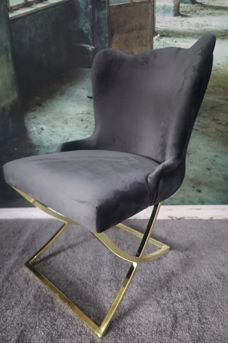 Esszimmerstuhl Stuhl +Samtstoff +Gold oder Chrom Gestell +mehrere Farben