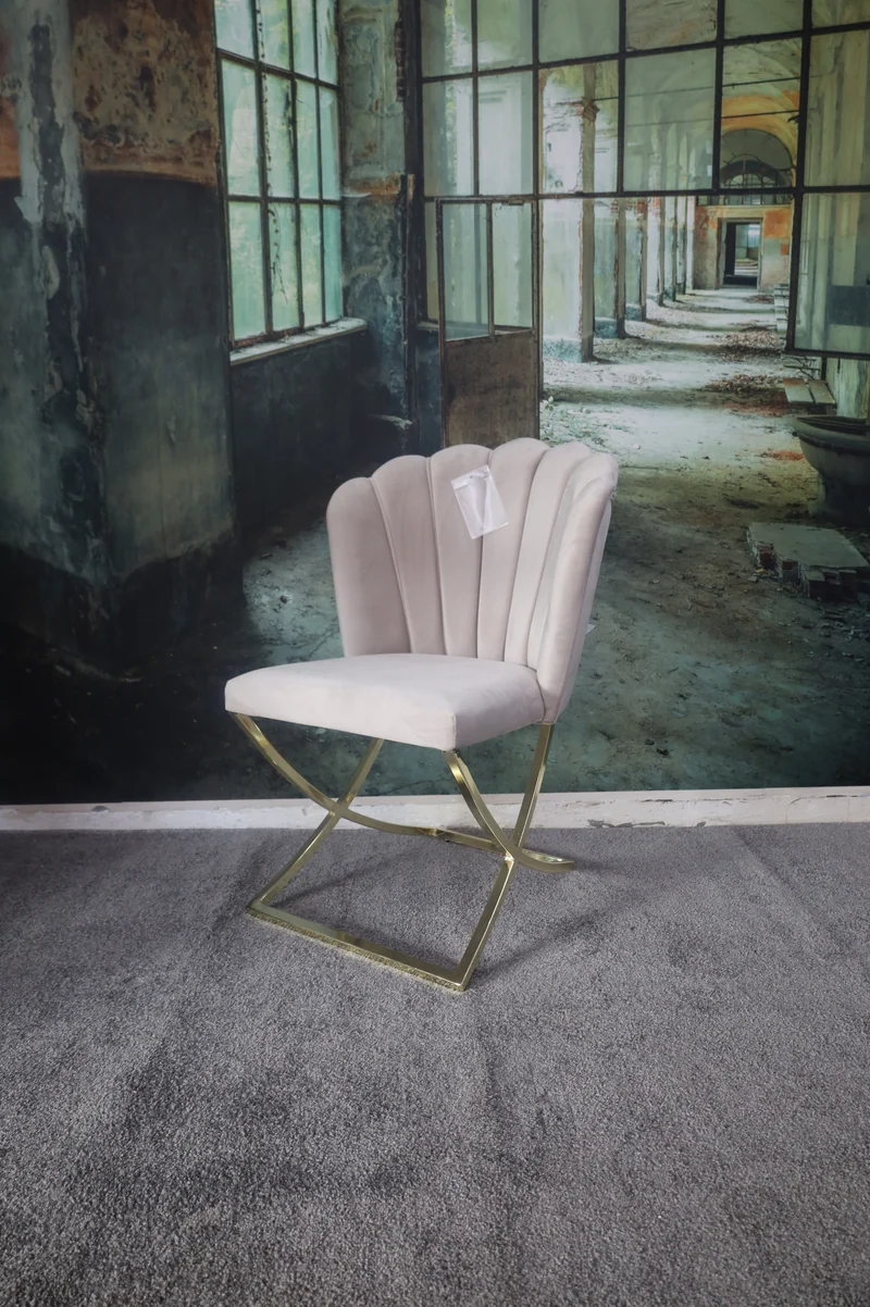 Esszimmerstuhl Stuhl +Samtstoff +Gestell Gold oder Chrom +2 Farben