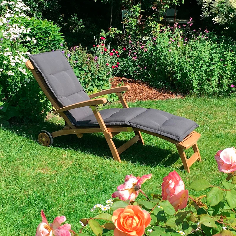 Martinique Deckchair mit Rollen Teak