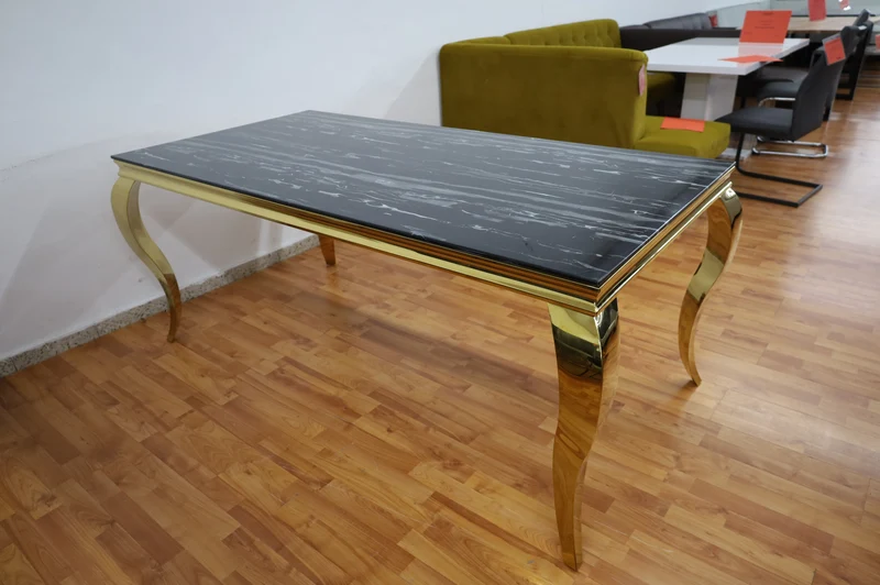 Esstisch +Verschiedene Platten Farben +Verschiedene Maße