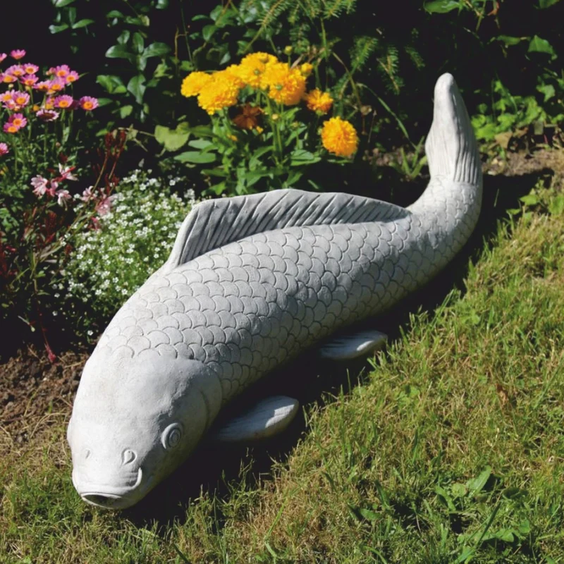 Casa Padrino Garten Deko Wasserspeier Skulptur Fisch Koi Grau 73 cm - Garten Deko Stein Figur - Garten Deko Accessoires