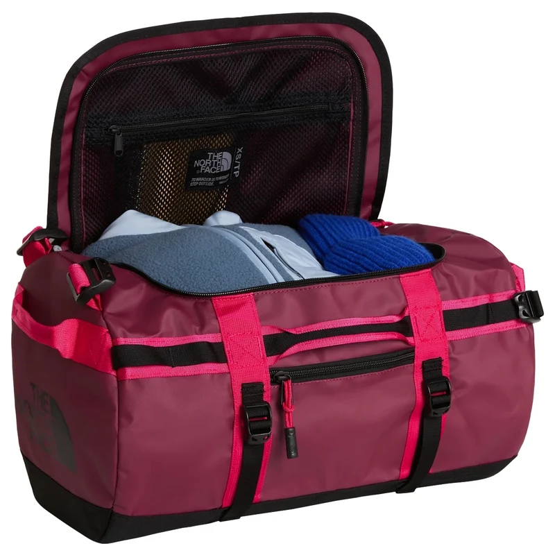 The North Face Base Camp Duffel XS - Bolsa de viaje/mochila 45 cm (burgundy crush/tnf black)