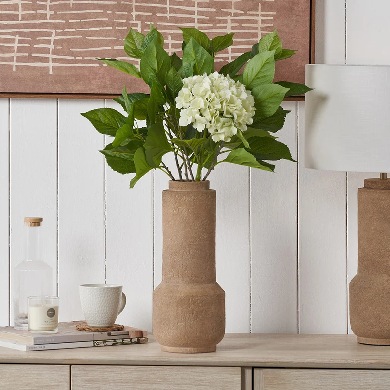Gaiana Concrete Brown Stoneware Vase