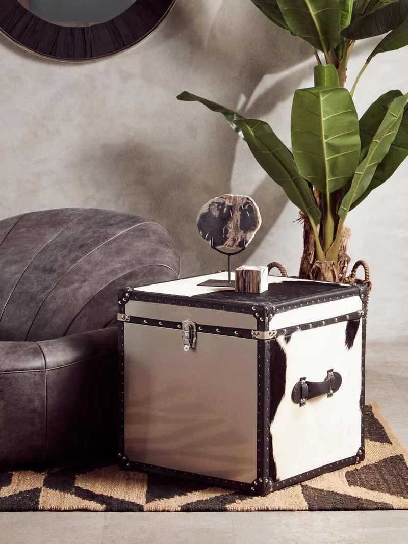 Hoxton Antique Black Leather Lounge Cocoon Chair