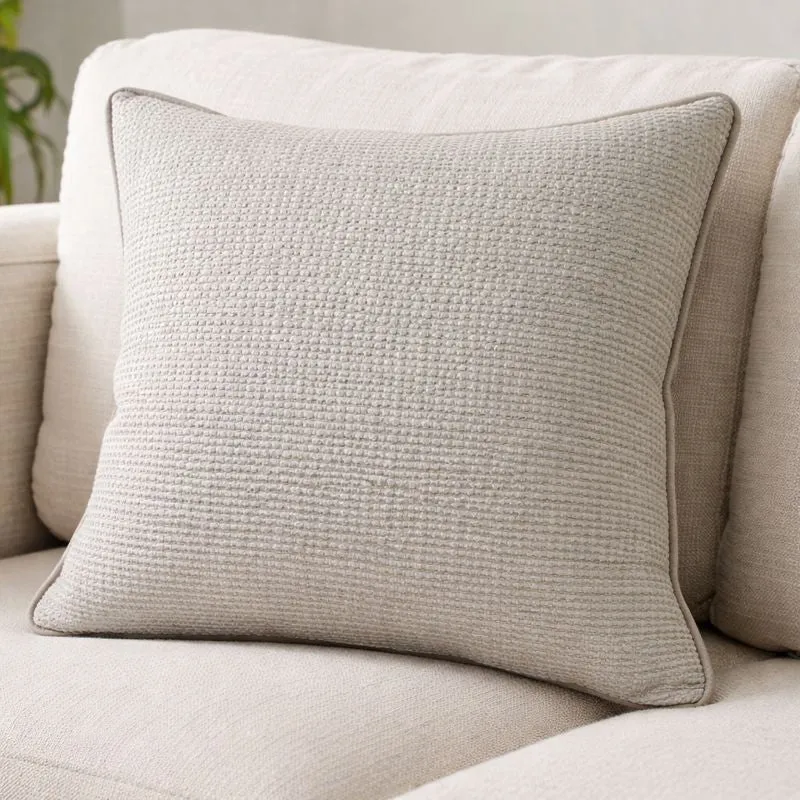 Malini Large Belissiomo Cushion | OUTLET