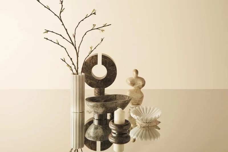 Savio White Fluted Marble Vase