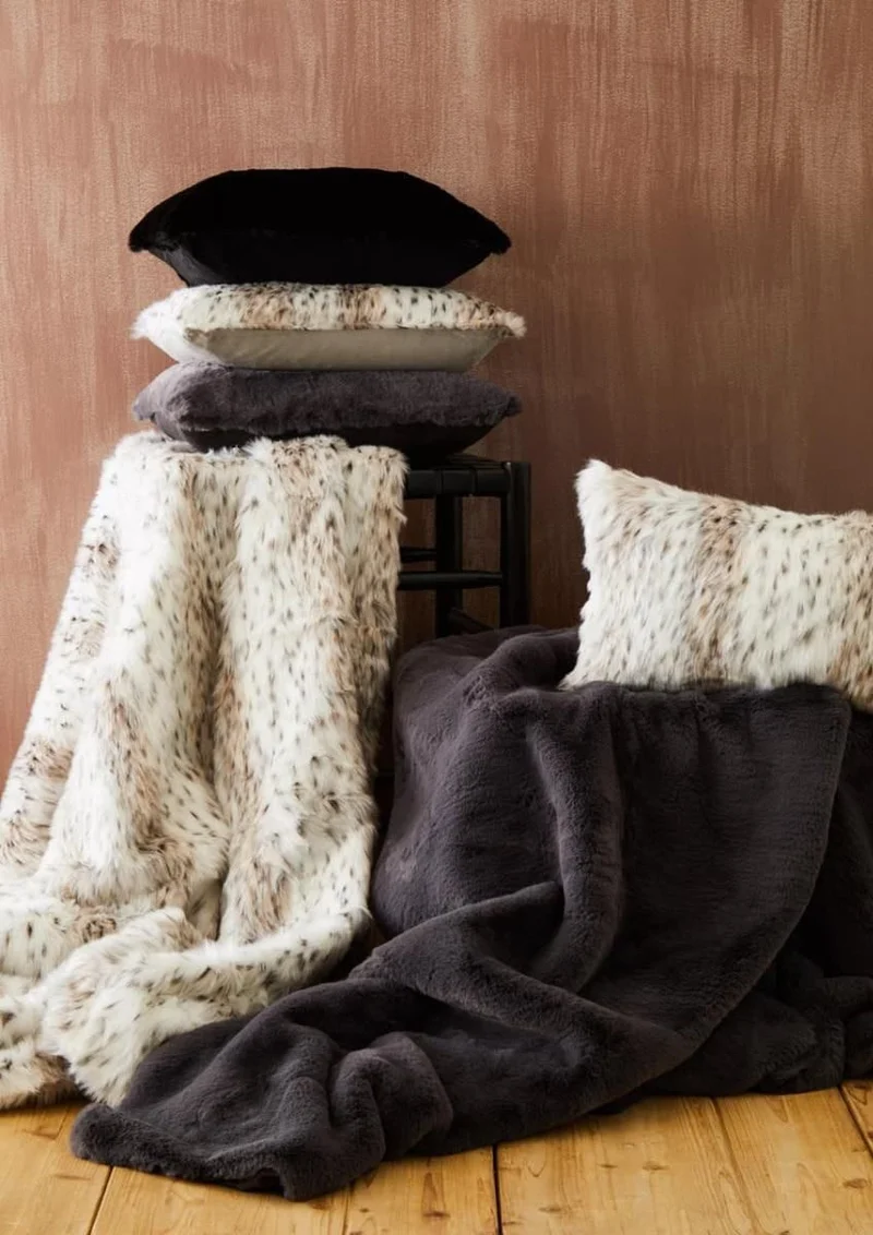 Bosie Lamina Black Square Fur Cushion