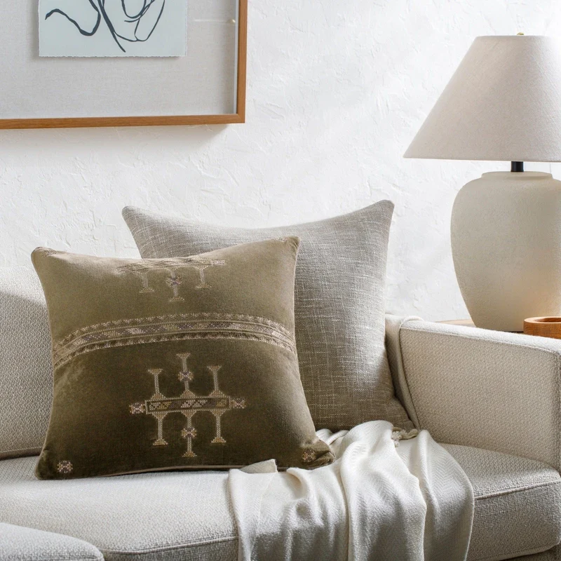 Velour Velvet Cushion - 51 x 51 cm | OUTLET