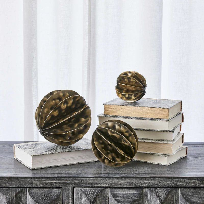 Roundelay Sculptures, S/3| OUTLET