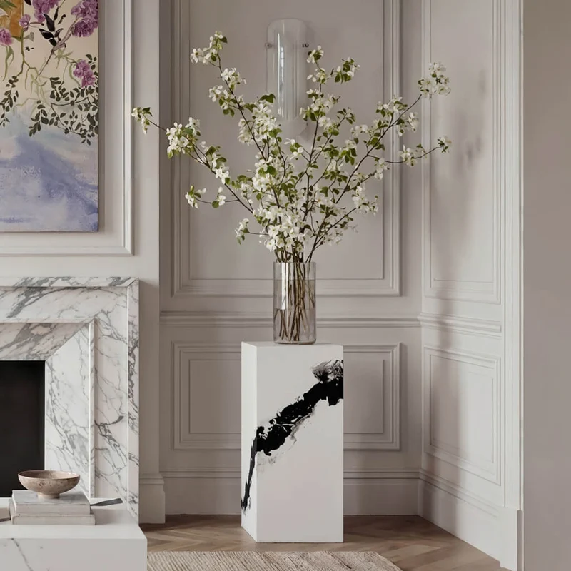 Sur Panda Small Pedestal