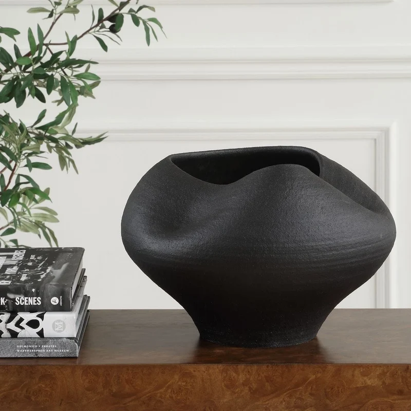 Nocturne Black Ceramic Bowl
