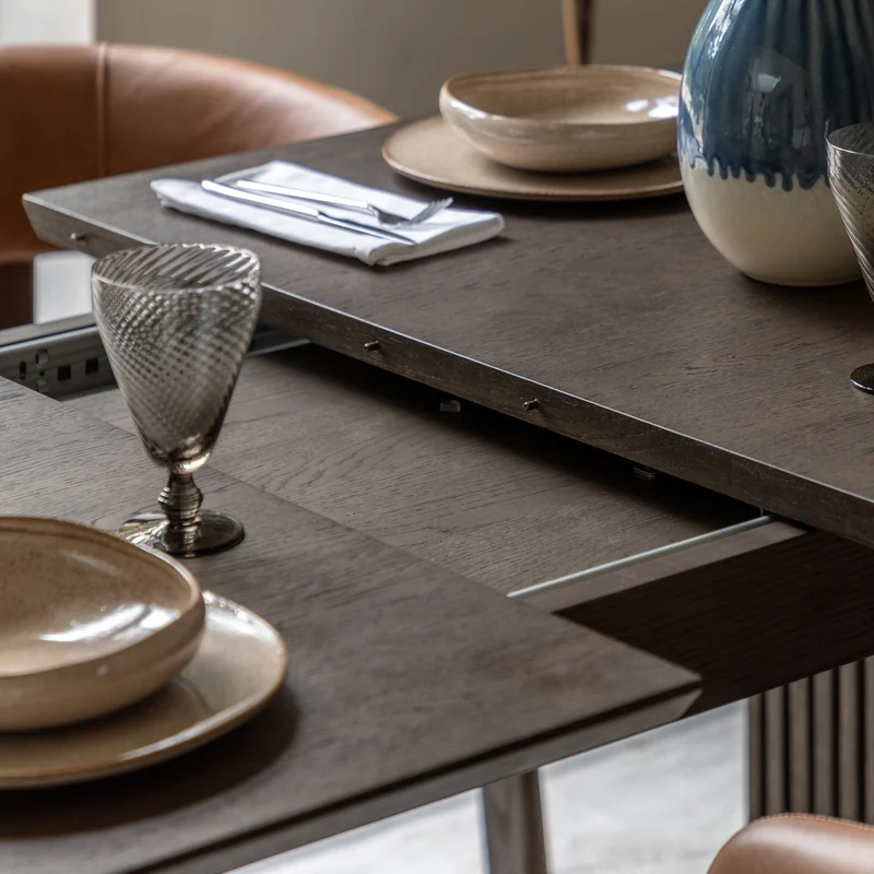 Onda Oval Extending Dining Table