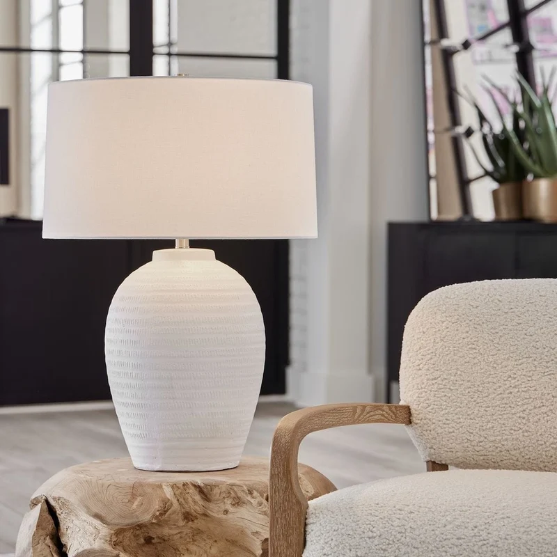 Reyna Table Lamp