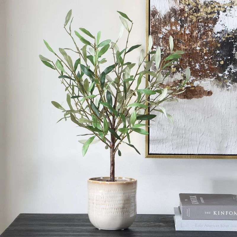 Solea Olive Accent and Textured Vase