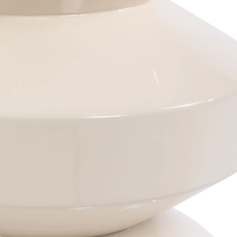Lyford Modern Accent Table