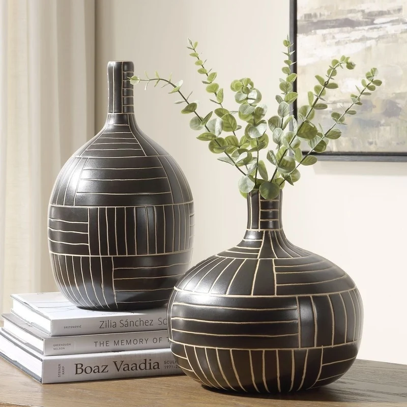 Graphite Stride Geometric Vases Set of 2