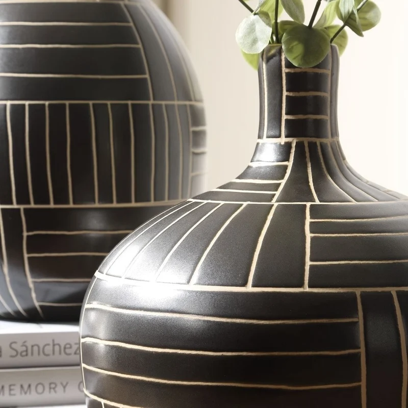 Graphite Stride Geometric Vases Set of 2