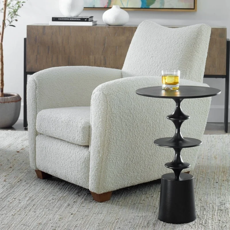 Flight Accent Table in Black