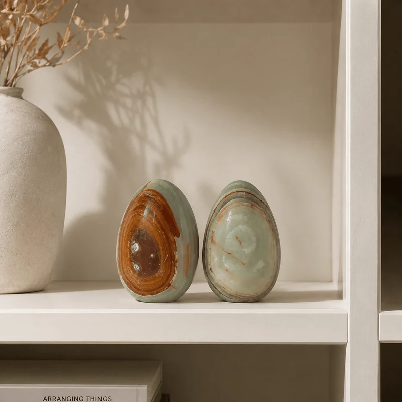 Oleena Onyx Set of 2 Decorative Eggs