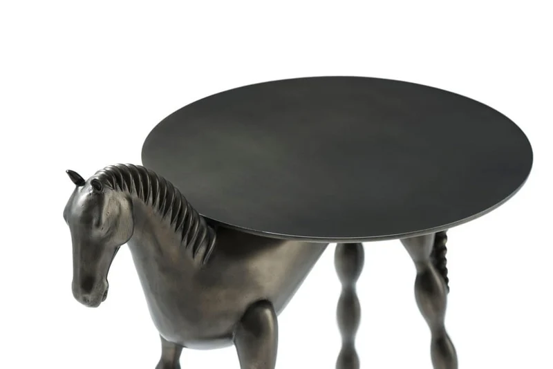 Troy Drinks Table