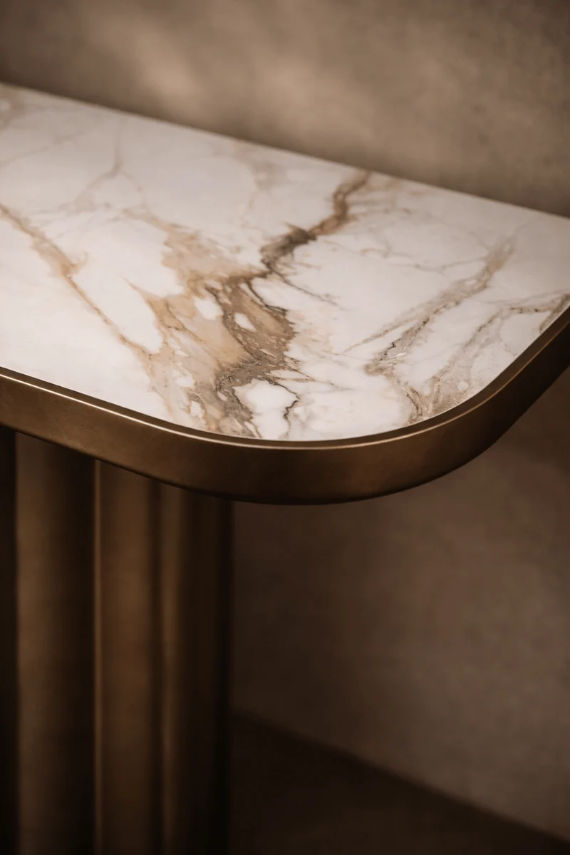 Genio Console Table
