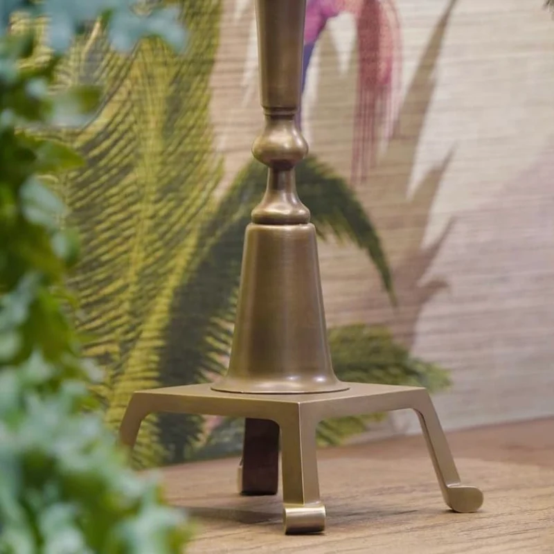 Palm Court Bartow Table Lamp