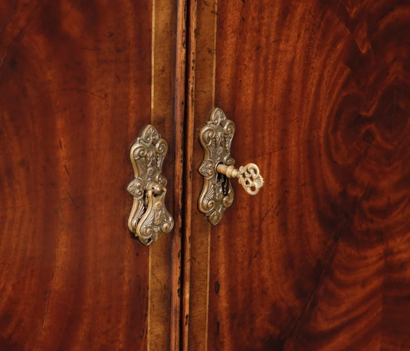 Mahogany Double Serpentine Sideboard