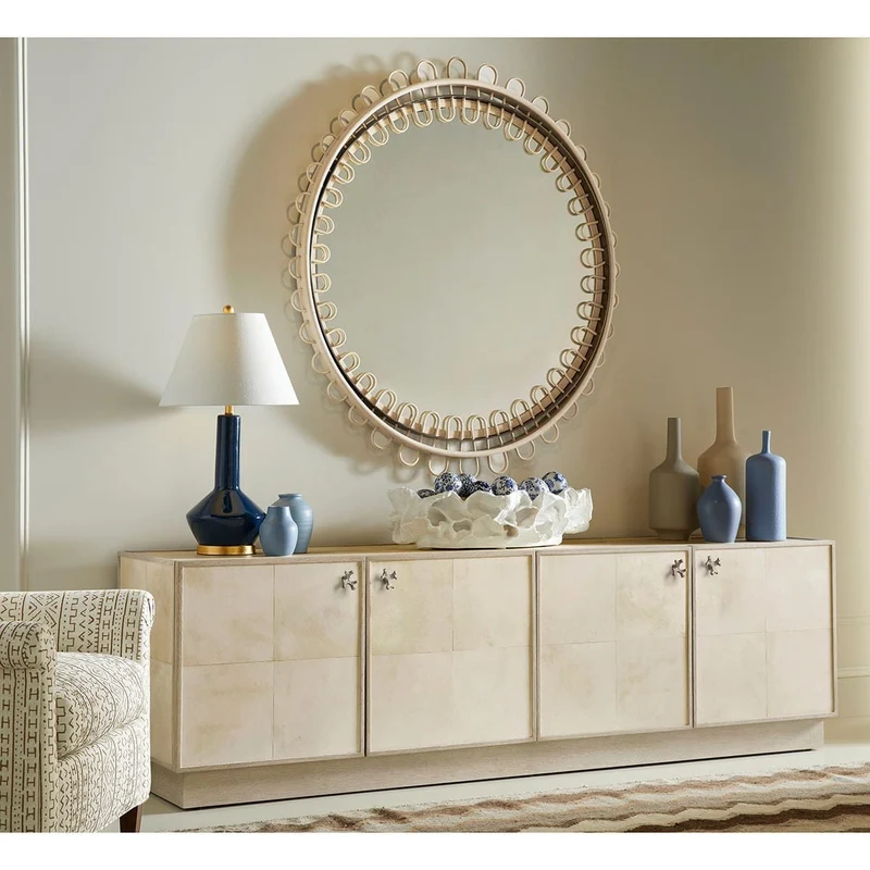 Hydra Entertainment Console