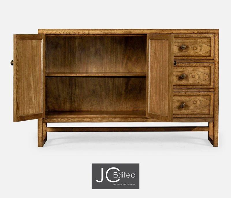 Buffet Cabinet in Brown Chestnut