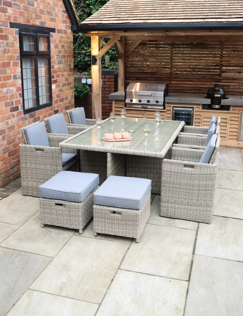 Wentworth 10 Seater Cube Dining Set
