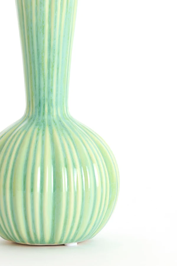 Vase deco 9,5x17 cm SHAREL ceramics mint green