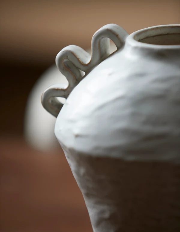 Vase deco 25x20x35 cm VOLCA ceramics cream