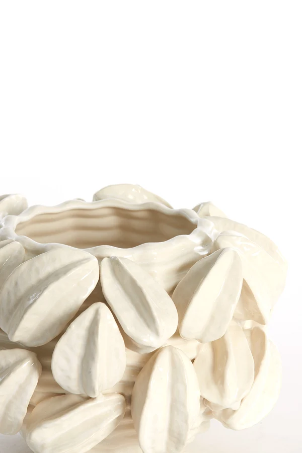 Vase deco 33,5x33x23 cm CARAMBOLA ceramics cream
