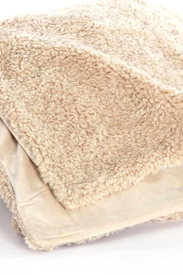 Throw 152x127 cm BODI beige