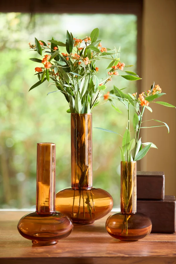 Vase 14x25,5 cm CORENNE glass brown