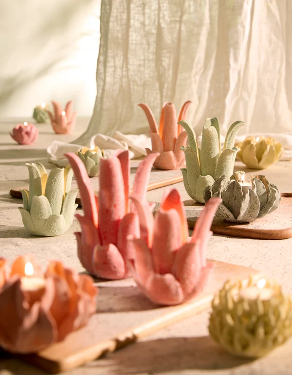 Tealight holder 13,5x17,5 cm KRENA porcelain peach
