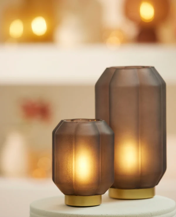 Table lamp LED 13x16,5 cm YVIAS glass matt dark brown+gold