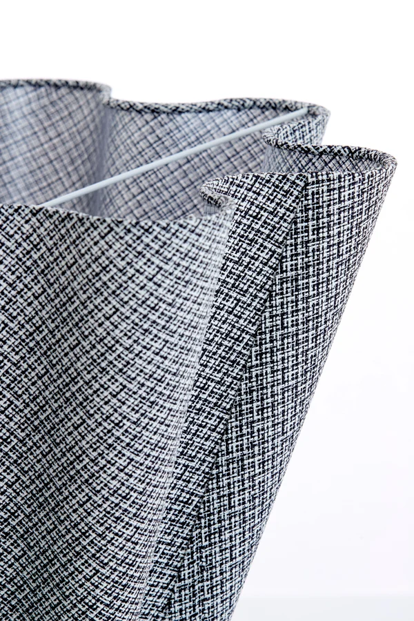 Shade round wave 35-10,5-20 cm BEZAHA linen black-white