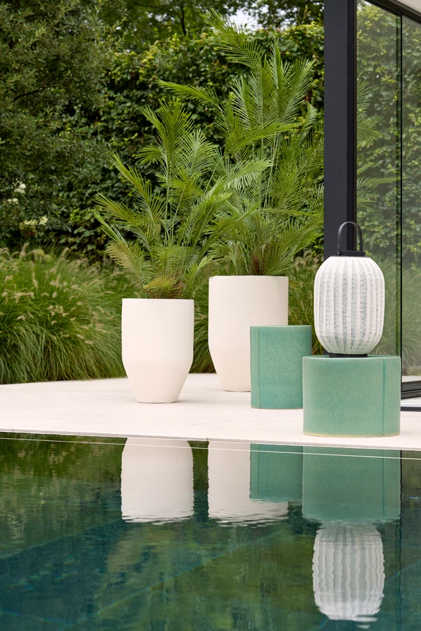 Side table 42x34 cm CHULILLA ceramics matt green