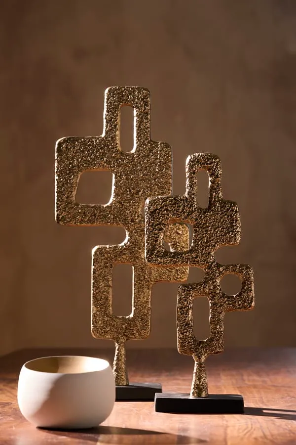Ornament on base 18x10x44 cm VEX antique bronze+matt black